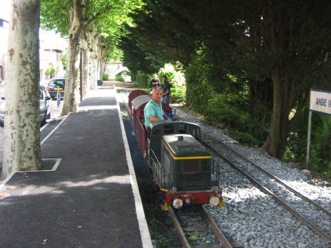 20080522 Train de travaux Anse Pont